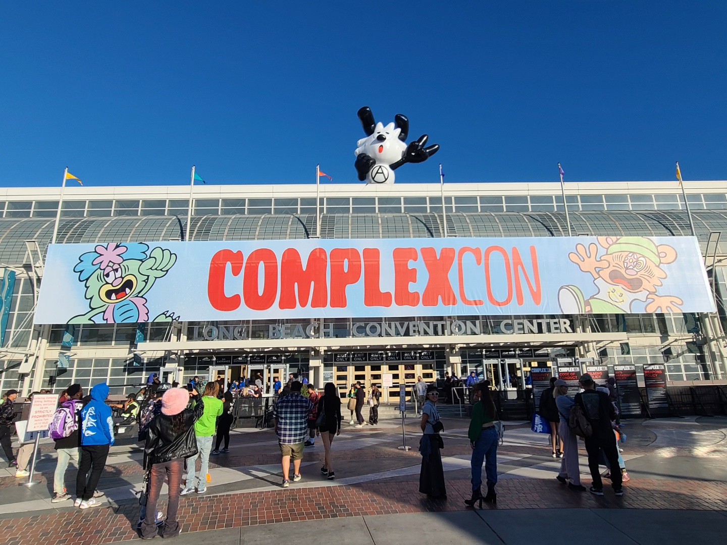 세계 최대 아트 컬쳐 이벤트 ComplexCon 2022 방문기 |</br>Full Recap of ComplexCon 2022! | 01